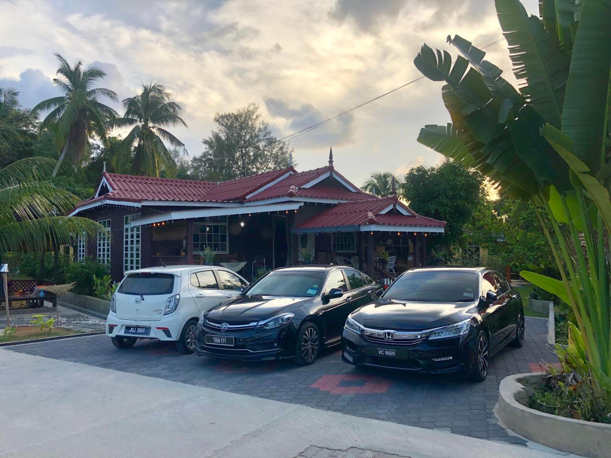 Lakse Inn Homestay Kampong Pengkalan Maras Zewnętrze zdjęcie